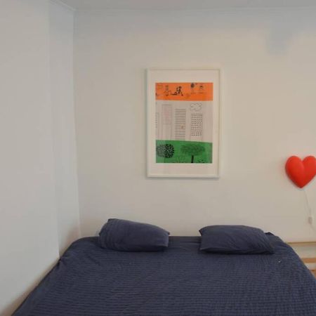 Apartamento Nice Studio In Marolles Bruselas Exterior foto