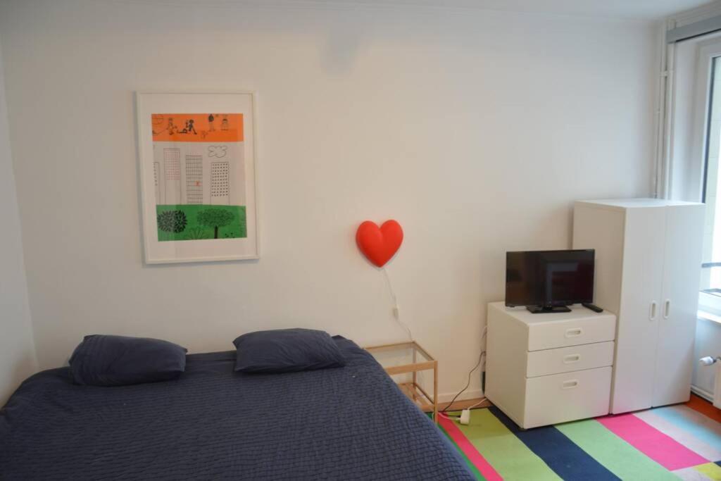 Apartamento Nice Studio In Marolles Bruselas Exterior foto